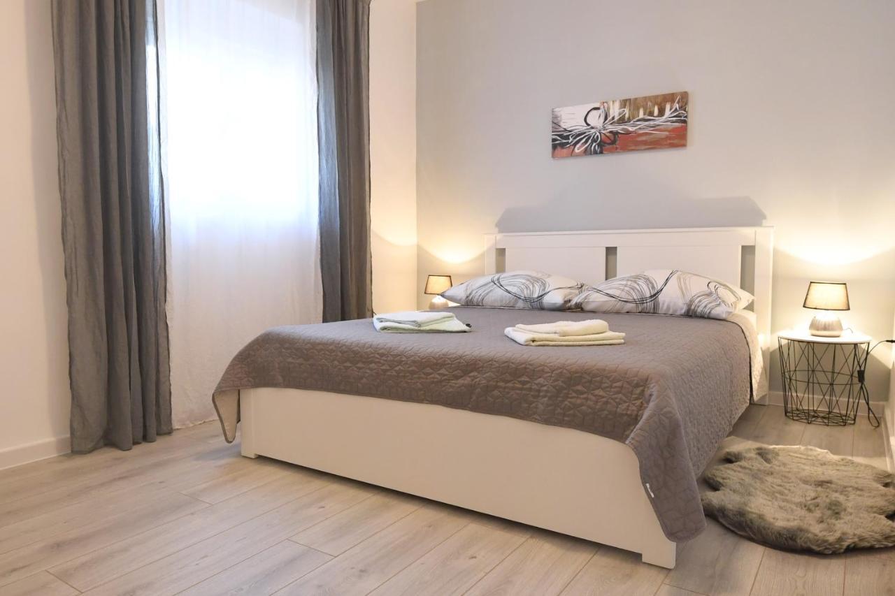 Apartment Karla Задар Экстерьер фото