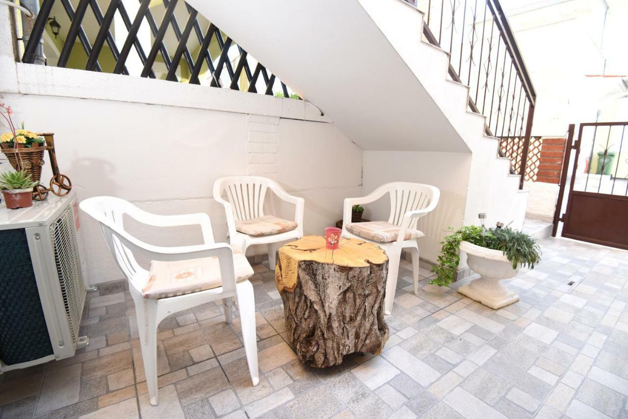 Apartment Karla Задар Экстерьер фото